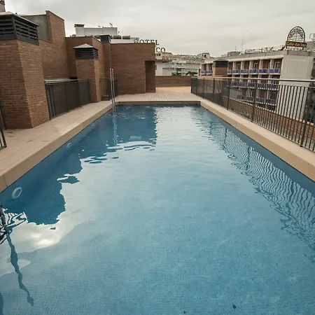 Ponent Apartment *